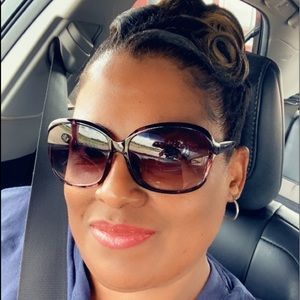 Meet your Posher, Ollie